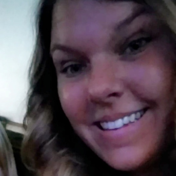 Meet your Posher, Amber - Picture 1 of 1